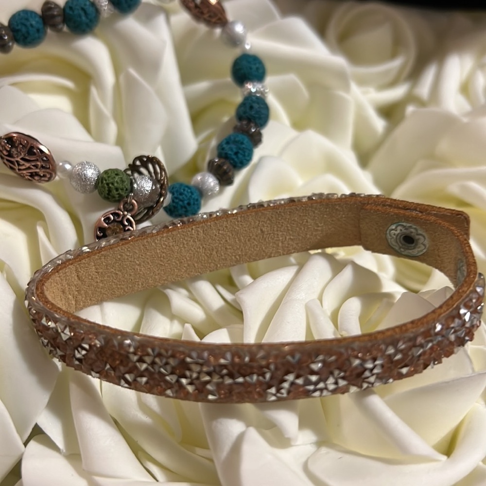 💛Cute three-piece bracelet set - Picture 4 of 4
